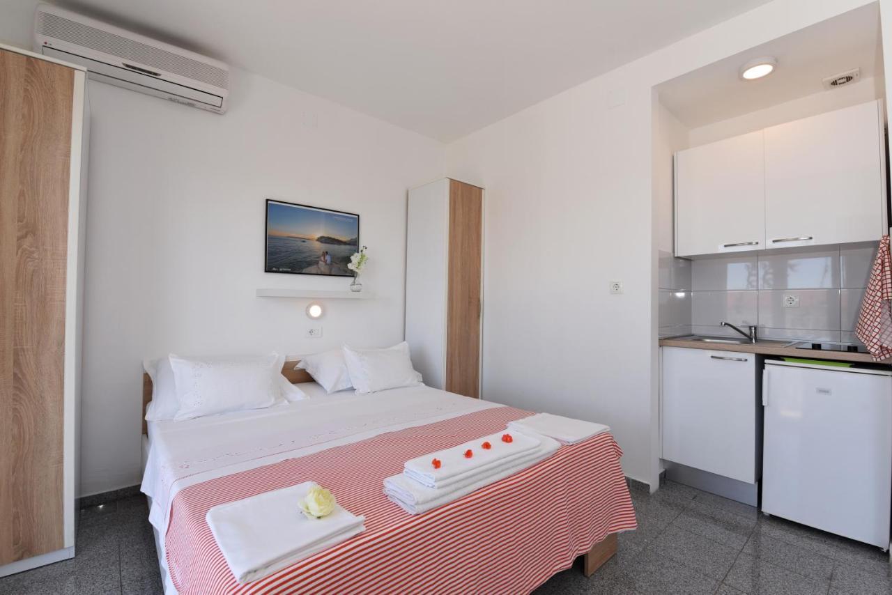 Makarska Sea View Rooms Εξωτερικό φωτογραφία